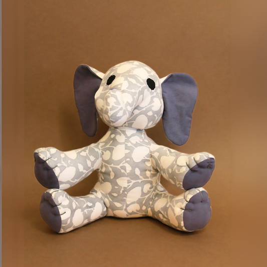 Memory Elephant White & Grey