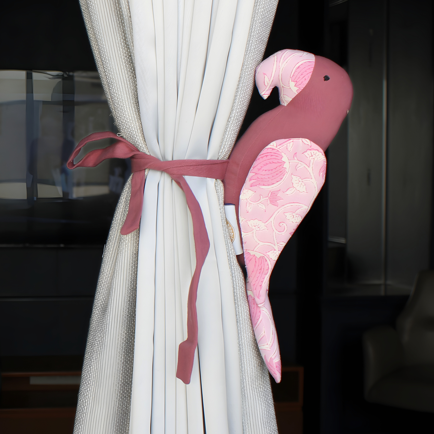 Parrot Curtain Tie