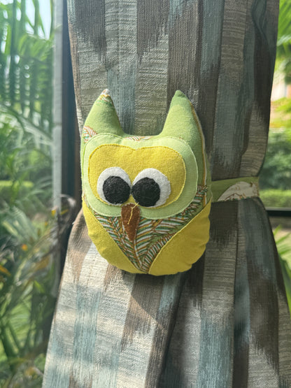 Owl Curtain Tie