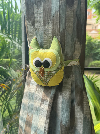 Owl Curtain Tie