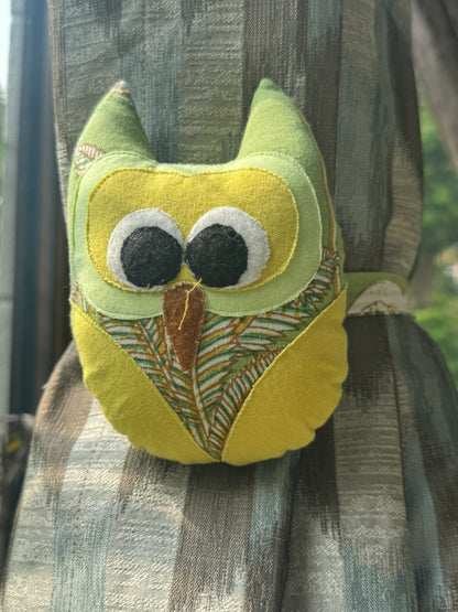 Owl Curtain Tie