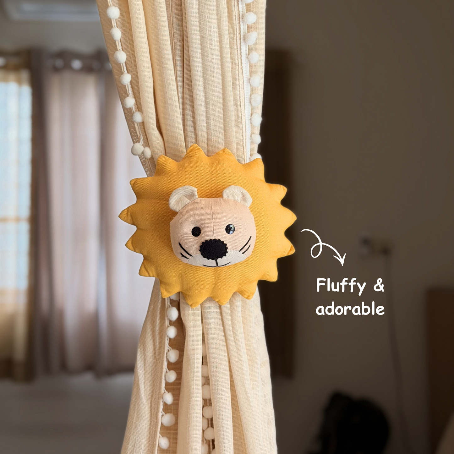 Little Leo Curtain Tie
